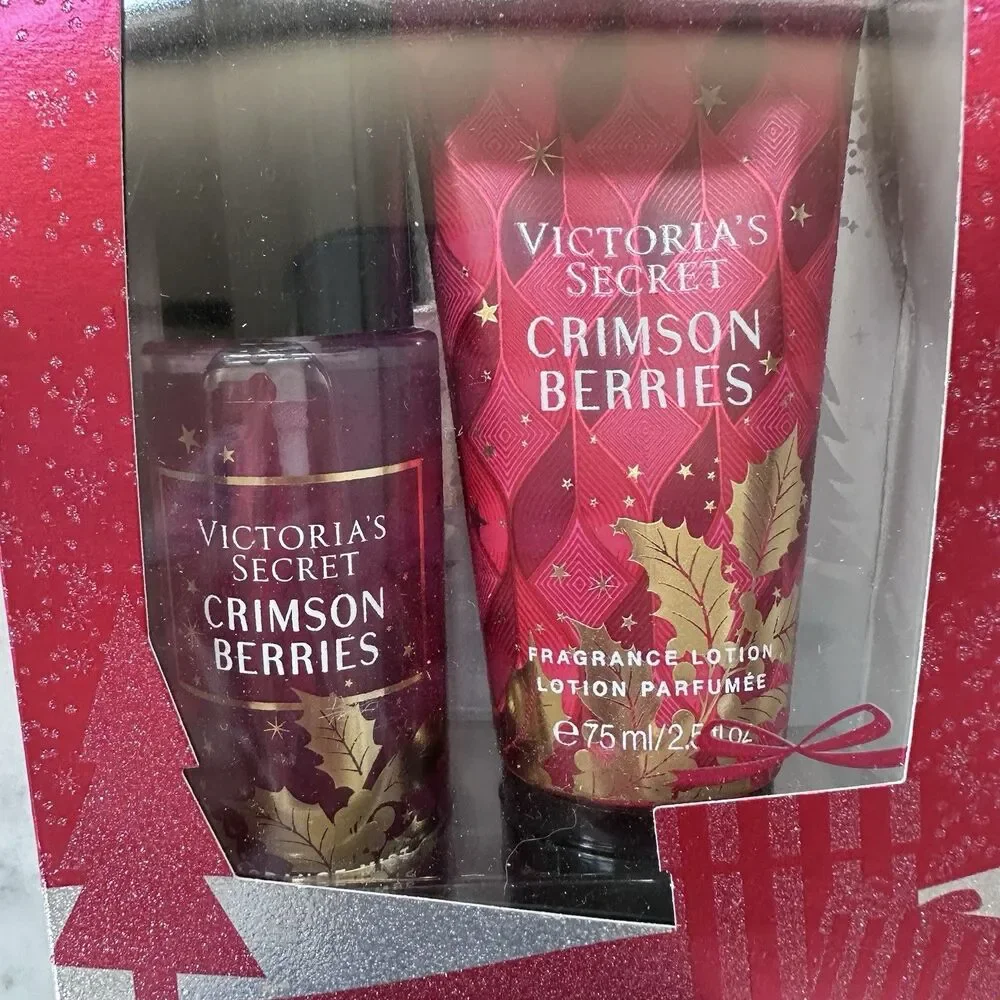 Victoria’s Secret Crimson Berries Fragrance Lotion & Mist Set 2.5 Oz Each New